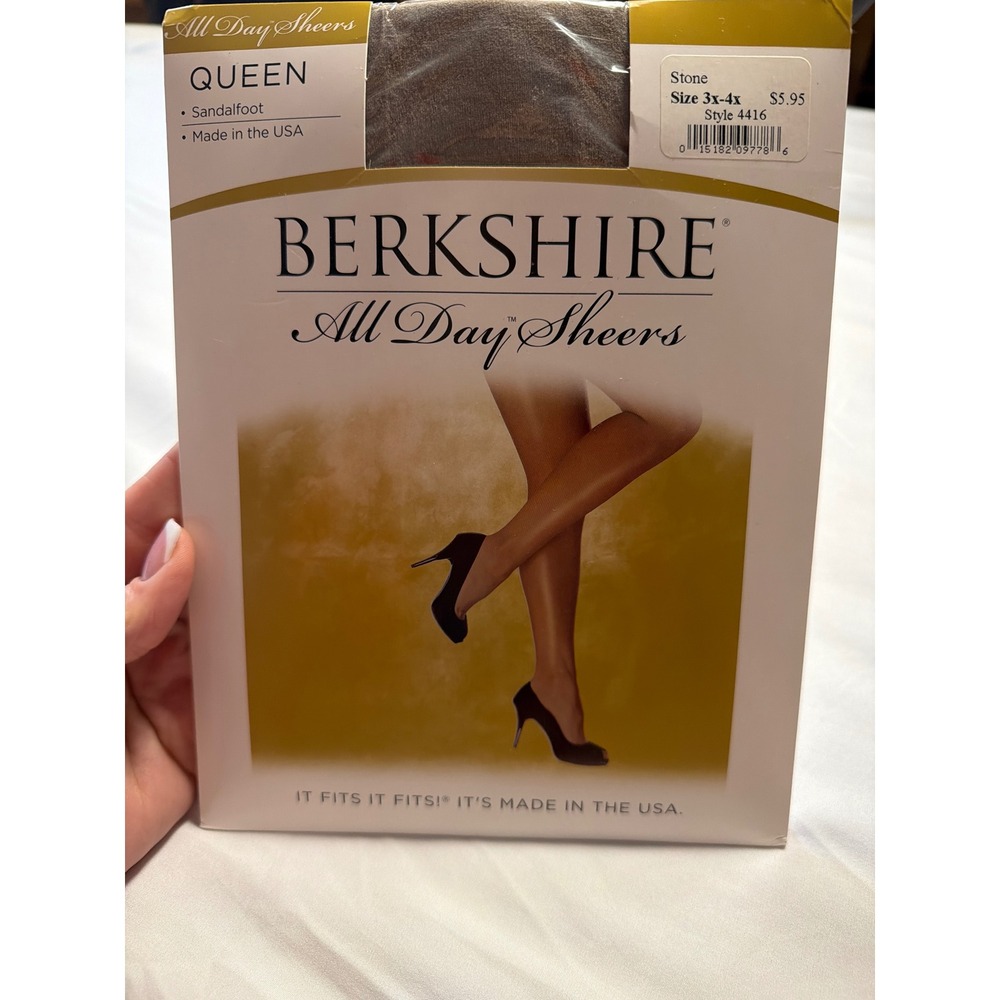 Berkshire All Day Sheers Pantyhose Stone Queen 3x-4x Sandalfoot Style 4416 NIP